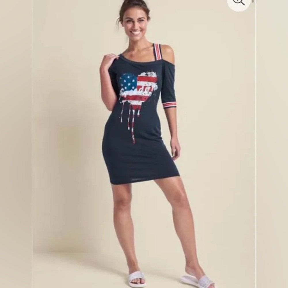 Venus Graphic Lounge Dress Cold Shoulder Freedom Blue Red 4th of July Medium